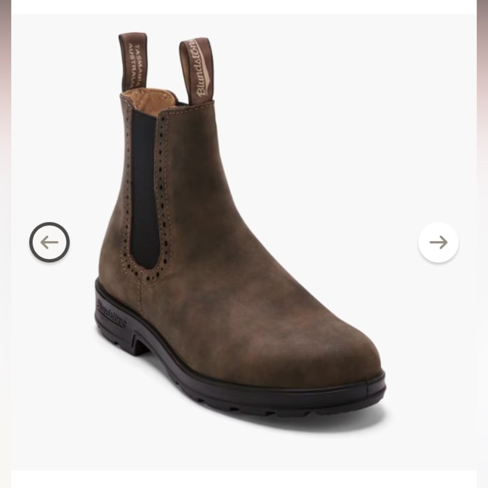 Blundstone Women’s Original High Top Boots in Rustic Brown